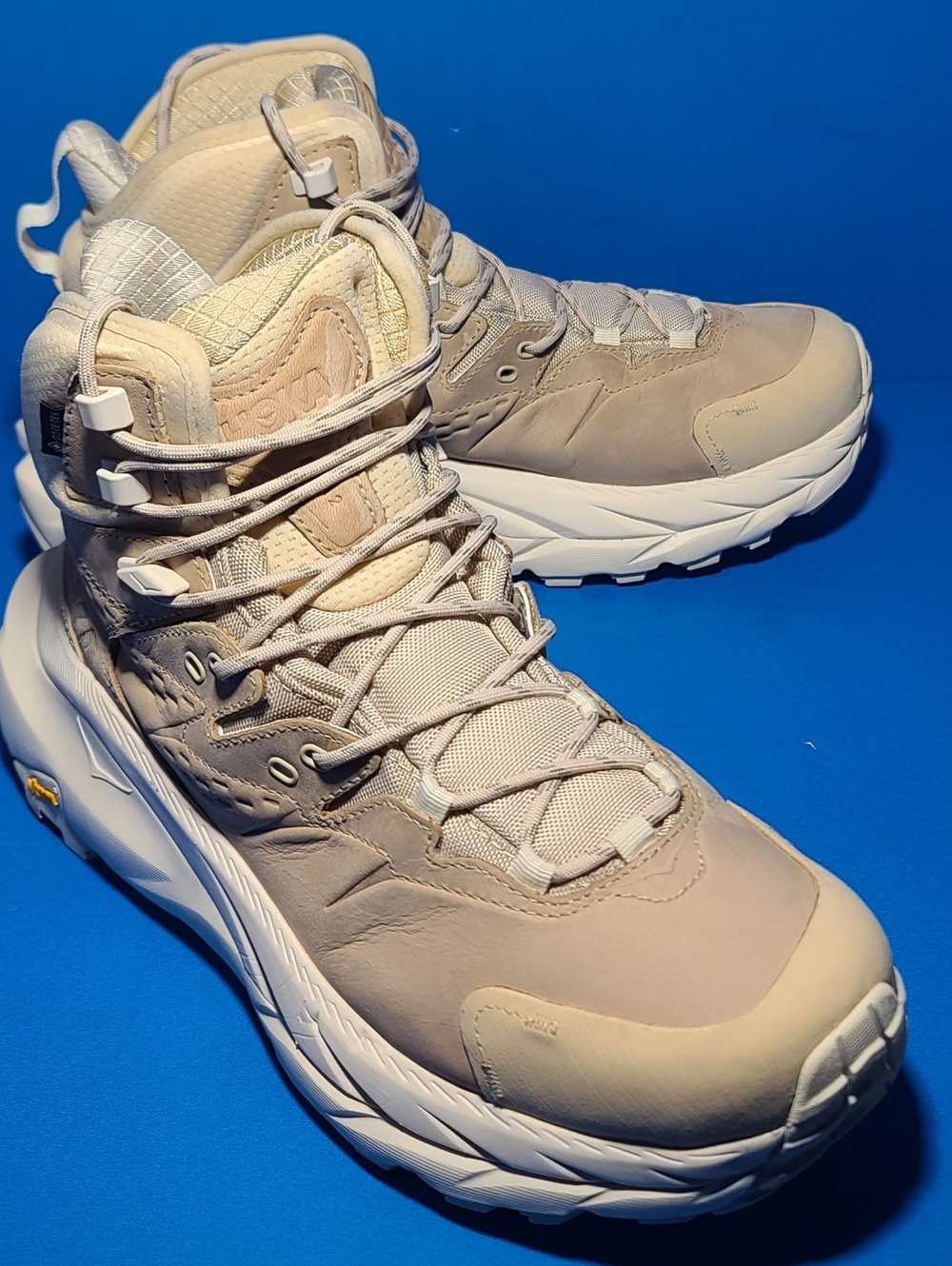 Hoka One One Kaha 2 Hi GTX Women's Shifting Sands/Eggnog Hiking Shoes Size 10.5